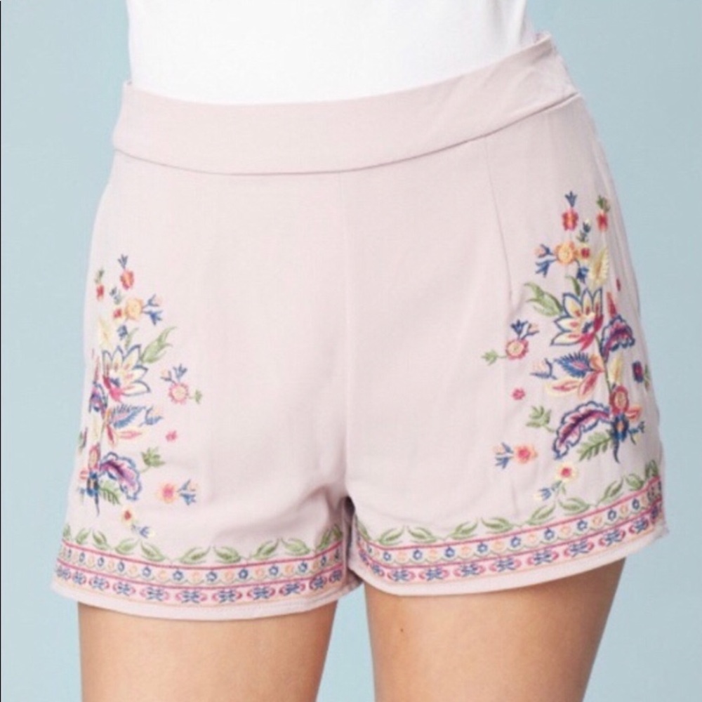 Altar’d State Embroidered Shorts Dusty Pink Sz S